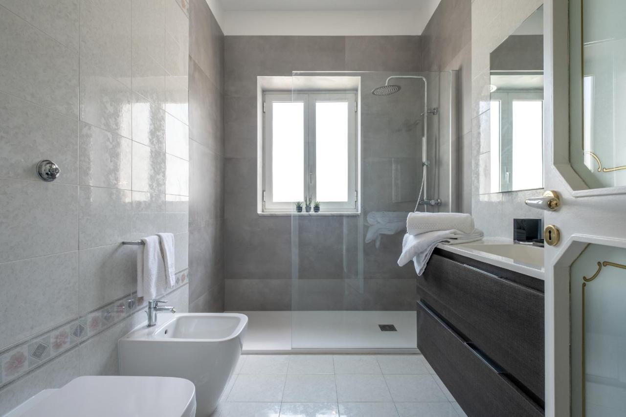 Sweet Life - Luxury Apartment-Suite-Rooms Bari Dış mekan fotoğraf